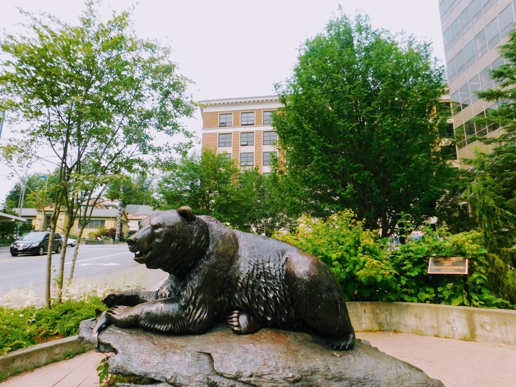 Fun fact about the Alaska Capitol: it is guarded by a bear!
