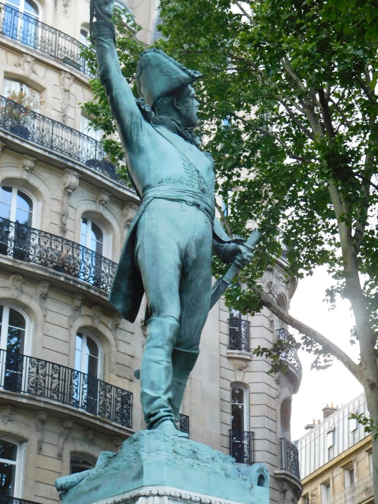 Statue on plaza in front of La Closerie des Lilas