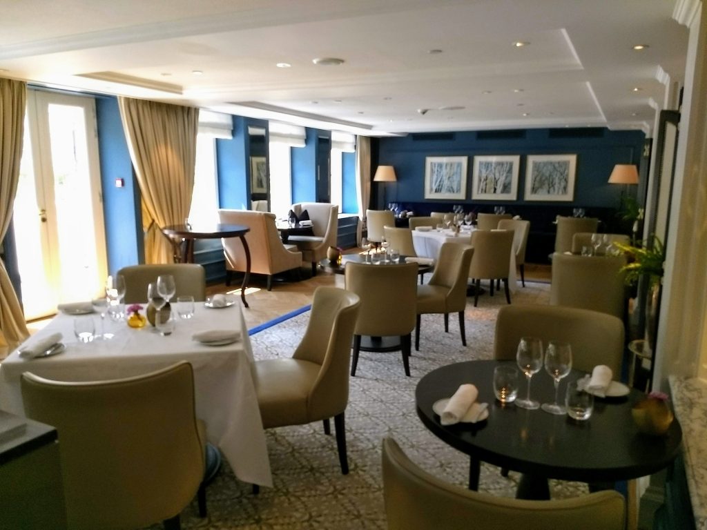 A peek into the Goldfinch Brasserie at the Waldorf Astoria Amsterdam