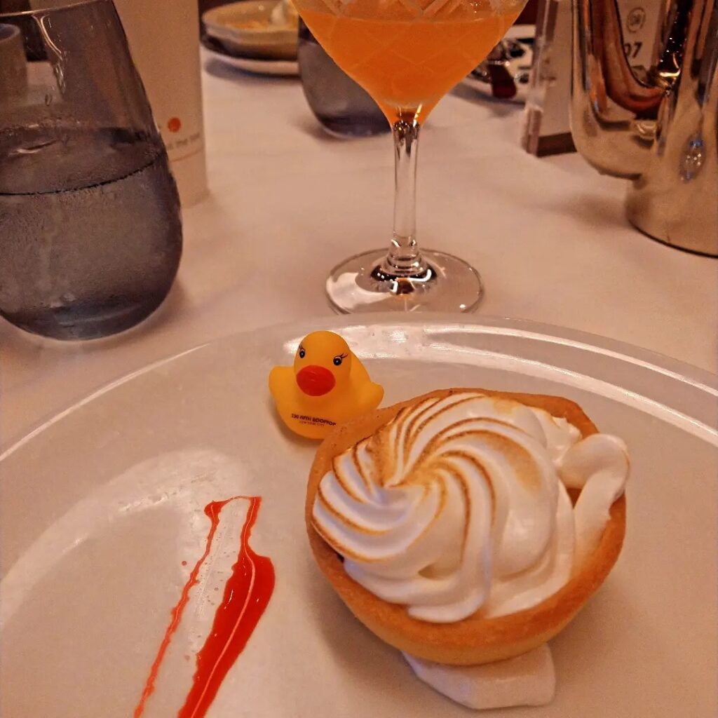 Rubber ducky with lemon tart in Alaska